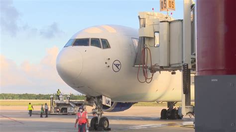 Aerolínea alemana retoma vuelos a Cuba YouTube