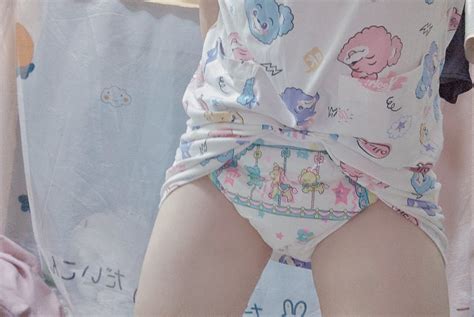 嫦娥？h系少女！ On Twitter 主打的就是一个慵懒（不是） Abdl Diaper 尿布女孩 幼児退行 おむつ