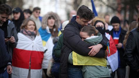 Uchodźcy z Ukrainy gdzie szukać pomocy w Polsce Poradnik od Szybka