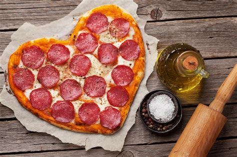 Premium Photo Heart Shaped Pizza With Pepperoni