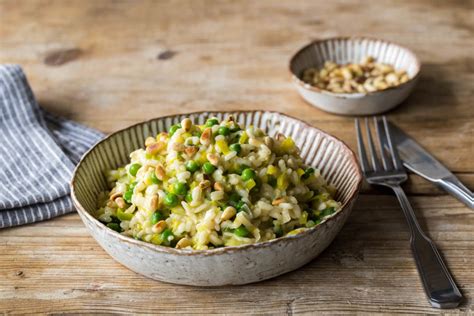 Leek And Pea Risotto Recipe Hellofresh