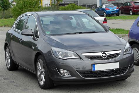 File Opel Astra J Front Wikimedia Commons