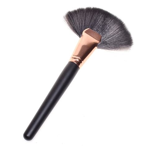 Professional 1pc Soft Makeup Large Fan Brush Blush Loose Powder