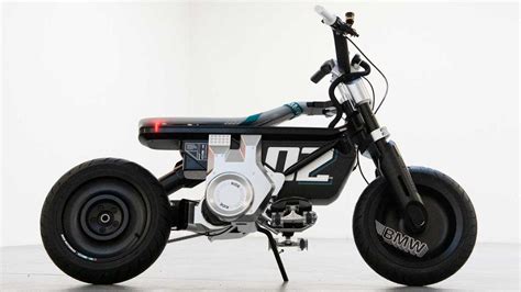 BMW Motorrad Luncurkan Concept CE 02 Urban Electric Scooter