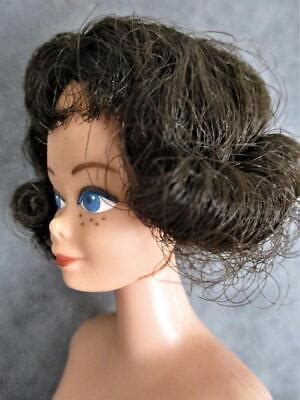 Vintage S Brunette Nude Midge Doll With Freckles In Box With Stand