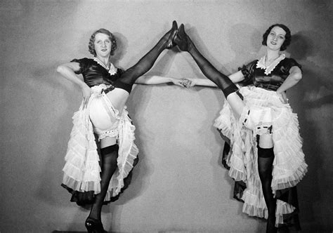 18 Rare And Amazing Vintage Photographs Of The Moulin Rouge Cabaret And Its Can Can Dancers From