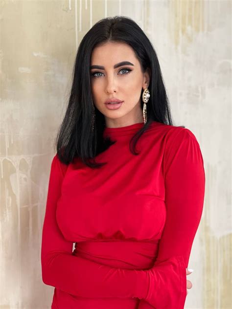 Id Olga From Harkiv Ukraine Years Old Brunette Green Eyes