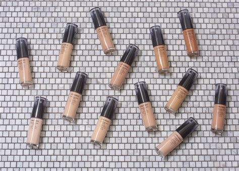 Shiseido Synchro Skin Glow Luminizing Fluid Foundation Review | Allure