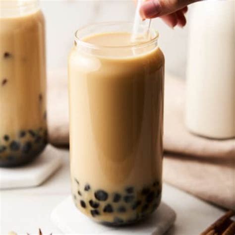 Creamy Thai Tea Boba (9 Ingredients)