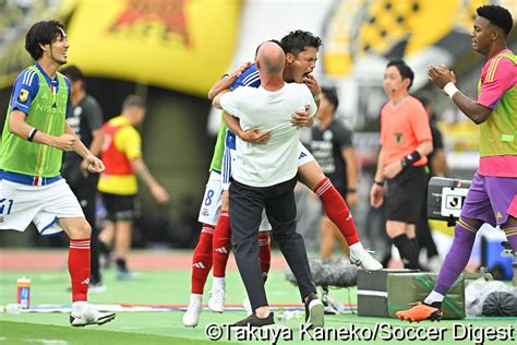 サッカーダイジェスト On Twitter 📸フォトギャラリー📸 【photo】at7分で逆転！歓喜に沸く横浜f・マリノスイレブンの笑顔を