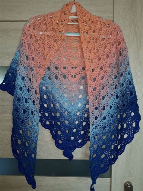 Pin By Astrid Araszewicz On Chusty I Szale Crochet Shawls And Wraps