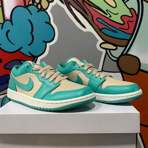 Кроссовки Nike Air Jordan 1 Low Tropical Teal Sandy Beige 4 800 грн