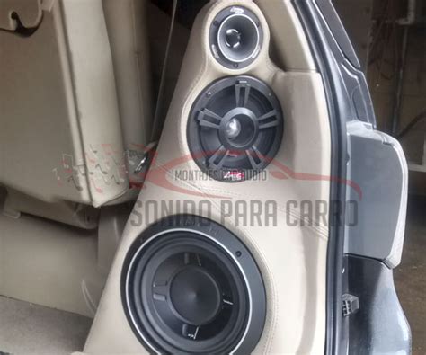 Subwoofer Lateral En Fibra Sonido Para Carro