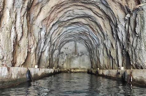 Submarine Tunnels Speedboat Kotor