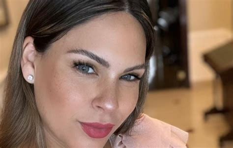 Barby Franco Present A Su Hija Se Parece Al Pap Gente Online