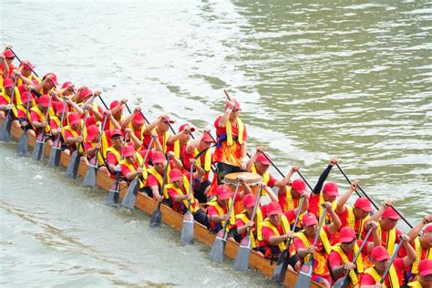 粤港澳大湾区（广东）龙舟邀请赛在东莞开赛粤港澳大湾区广东省大湾区新浪新闻