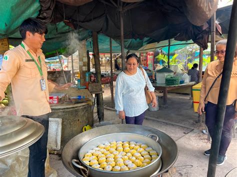 Siem Reap E Bike Guided Tour Of Angkor Wat With Local Lunch