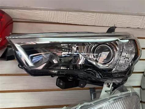 Faros Delanteros Toyota Runner Nuevos Original Mercadolibre