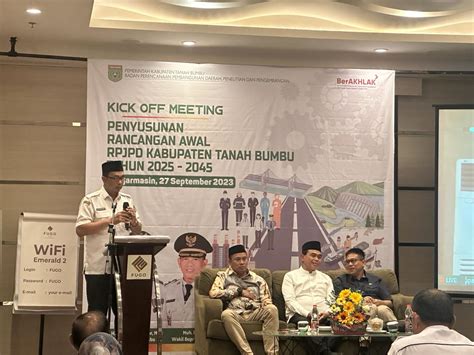 Susun Rencana 20 Tahun Kedepan Bupati Tanbu Buka Kick Off Meeting