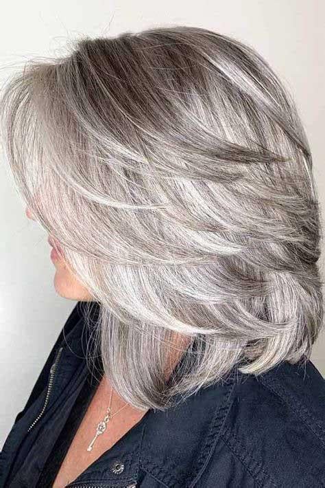 Coupe Courte Sur Cheveux Gris Coiffures Tendances En