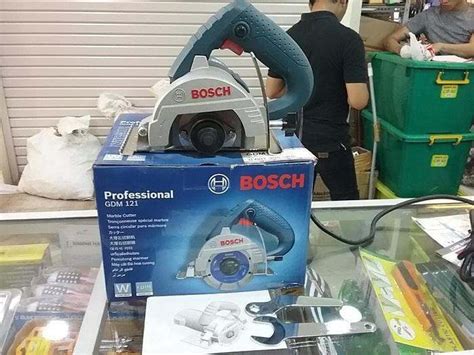 MESIN POTONG KERAMIK MARBLE CUTTER TILE CUTTER GDM121 BOSCH GDM 121