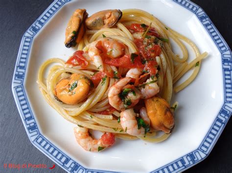 Spaghetti Allo Scoglio Facili Ricetta Napoletana Di Cannavacciuolo