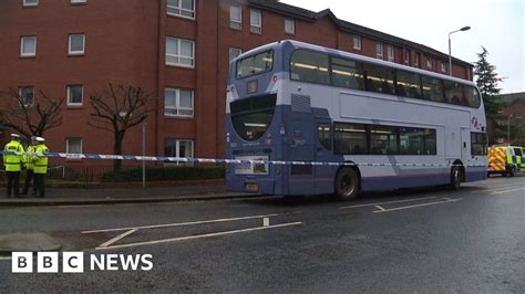 Man Dies After Being Hit By Bus In Glasgow