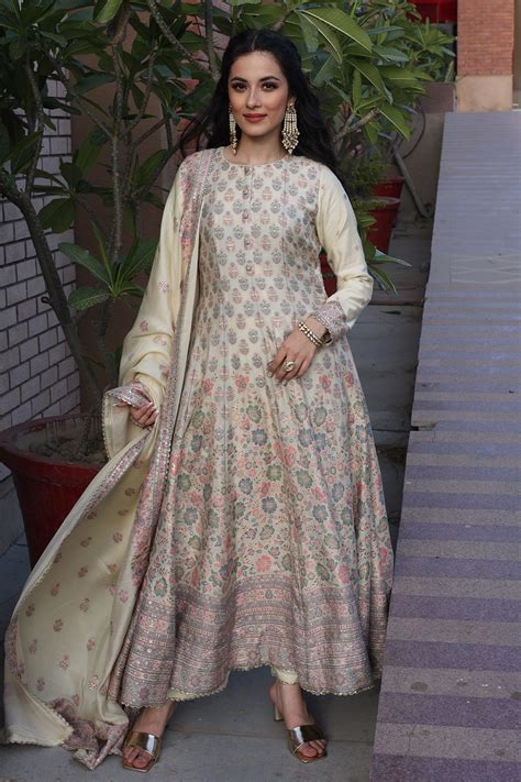 Buy Yellow Vegan Silk Woven Floral Motifs Round Aiza Anarkali Set For