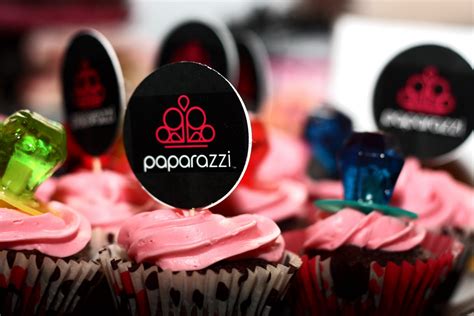 Easy Peasy Party Planning: Paparazzi Jewelry Party