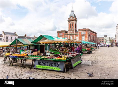 Chesterfield, Derbyshire, Peak District, UK, England, Chesterfield Town ...