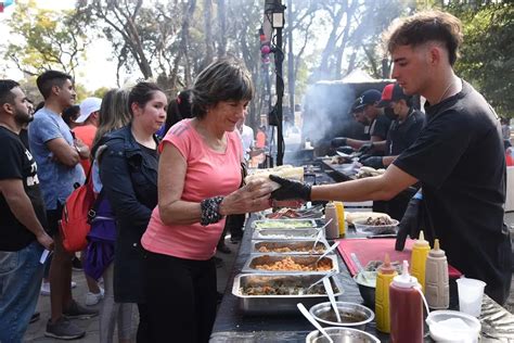 Fin De Semana De Ferias Y Entretenimiento En San Miguel De Tucum N