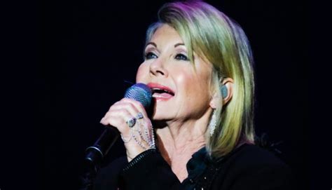 Olivia Newton John Muere A Los 73 Años Iheartradio