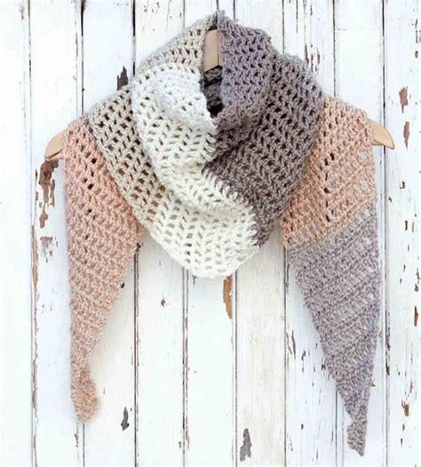 15 Easy Crochet Triangle Scarf Pattern For Beginners Crocht