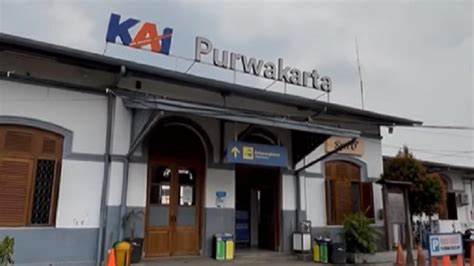 Jadwal Kereta Api Purwakarta Bandung Naik Ka Cikuray Tiketnya Cuma Rp