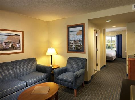 Hilton Garden Inn Milford Rooms Pictures And Reviews Tripadvisor