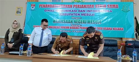 Diskominfo Mesuji Jalin Kerjasama Bidang Datun Dengan Kejari Mesuji