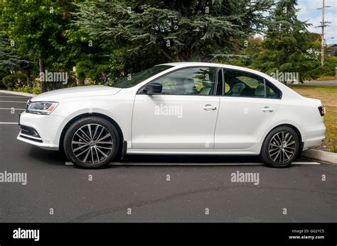 White Volkswagen Vw Jetta Sport Stock Photo Alamy