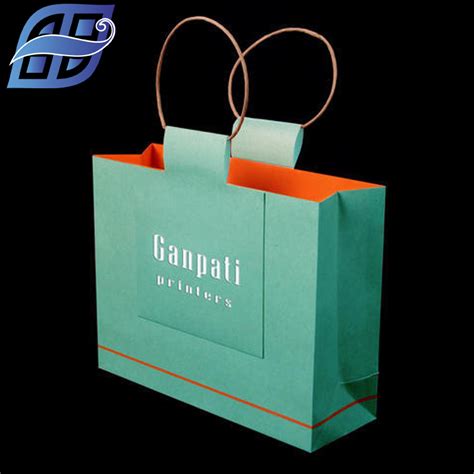 Luxury Custom Printing Paper Carrier T Paper Bags China Paper Bag