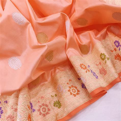 Pastel Peach Color Pure Katan Silk Handwoven Banarasi Saree Banarasi