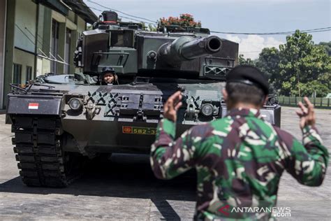 Jerman Resmi Setujui Pengiriman Tank Leopard Ke Ukraina Antara News