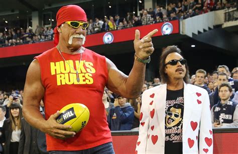 Wwe Planning For Hulk Hogan Return