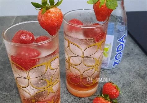 Resep Strawberry Mojito Oleh Bunda Rayhana Cookpad