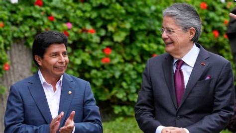 Disolución del Congreso qué diferencia lo ocurrido en Perú y Ecuador