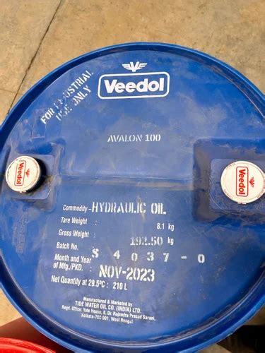 Veedol Avalon Hydraulic Oil Packaging Type Barrel At Rs Litre