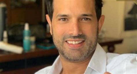 Alejandro Estrada El Actor Ya Está Pasando La Tusa De Nataly Umaña Al Lado De Otra Persona