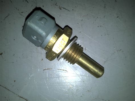 Repinyeccion Sensor De Temperatura Corsa Classic Celta Prisma