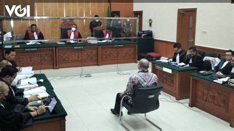 Irjen Teddy Minahasa Dituntut Hukuman Mati Jaksa Salahgunakan Jabatan