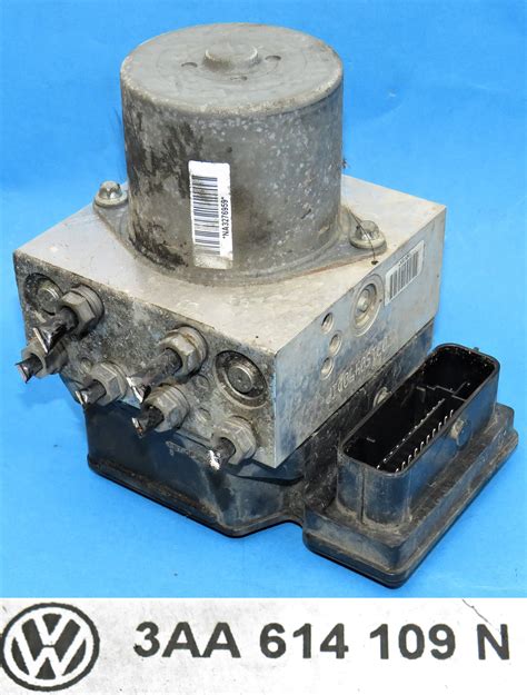 Used Genuine VW Passat ABS Brake Pump And Controller 3AA 614 109 N