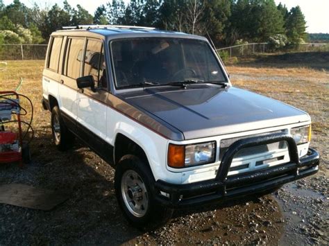 1987 Isuzu Trooper Information And Photos Momentcar