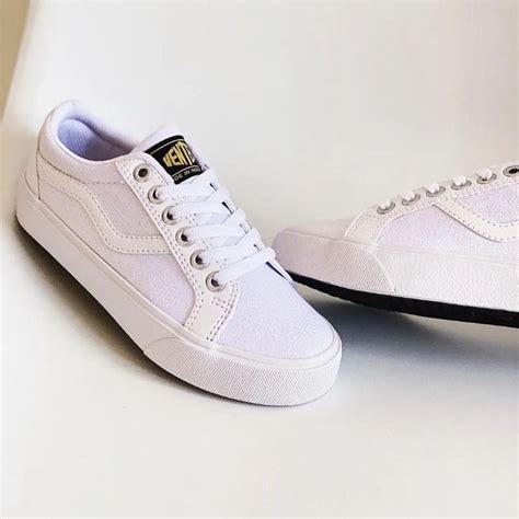 Jual Sepatu Ventela Republic Putih White Low Cut Original Shopee